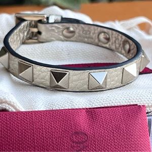 Valentino Garavani RockStud Bracelet Platinum